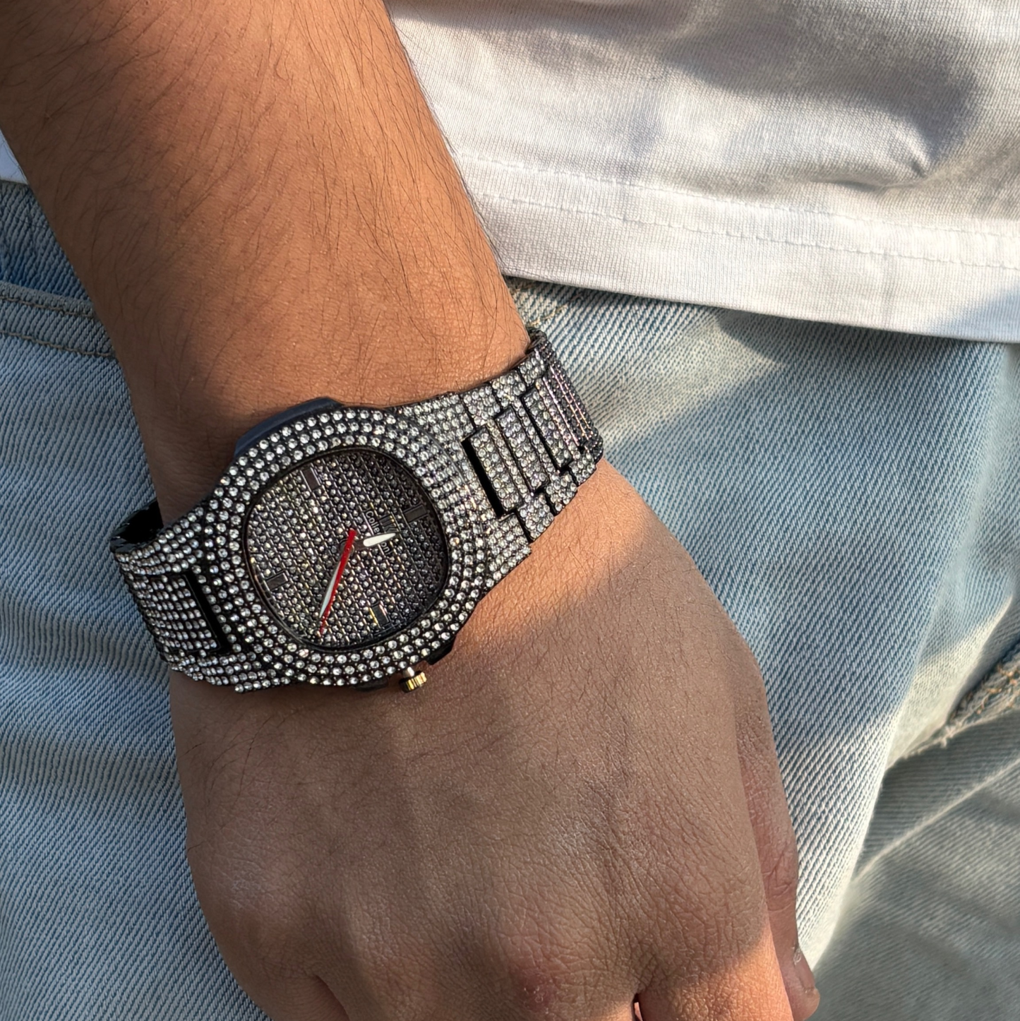 Meradian Charcoal Sapphire Treat